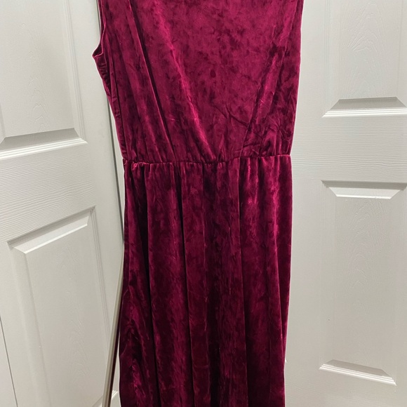 Handmade Velour Dress - Picture 3 of 3